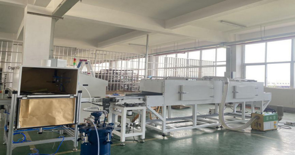 31399金沙娱场城特瓷陶瓷橡胶复合衬板硫化喷胶线