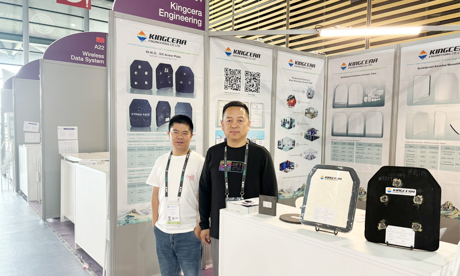 湖南31399金沙娱场城携最新防弹产品亮相法国欧洲国际防务展